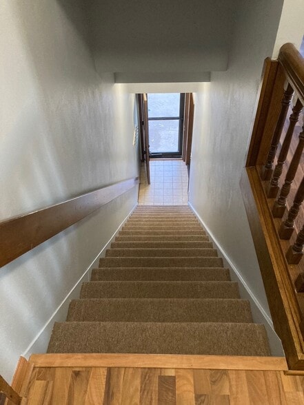 Entryway Stairs - 109 1st Ave N