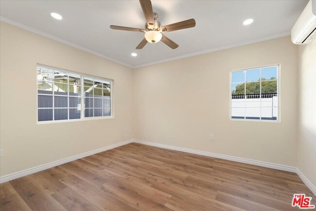 Building Photo - 2207 W 20th St