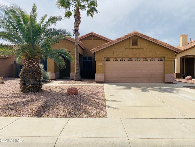 Primary Photo - 10759 W Via Del Sol