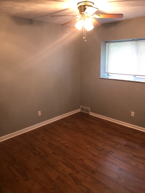 Building Photo - 2 Hapgood Hill