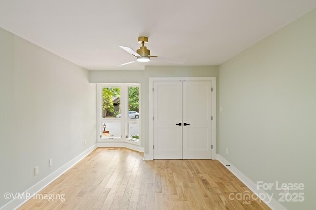 Building Photo - 449 Windward Dr