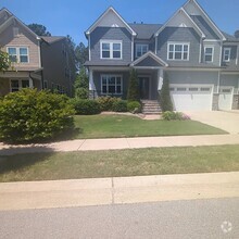 Building Photo - Beautiful 5 bed 4.5 bath in Holly Springs!