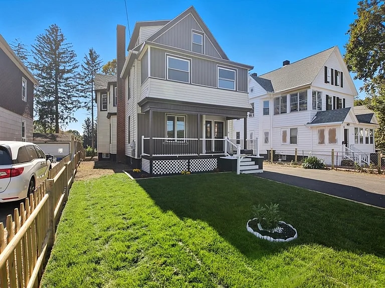 Building Photo - 12 Saint James Ave