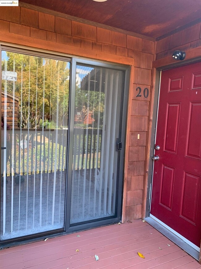 Building Photo - 1455 Latour Ln