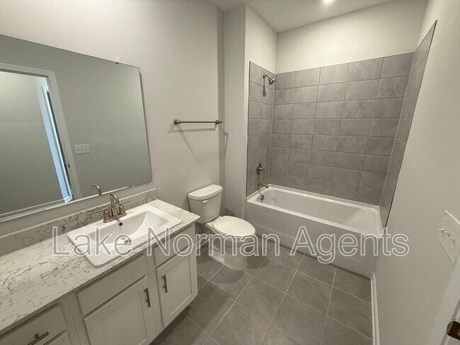 Building Photo - 4455 Reed Crk Dr