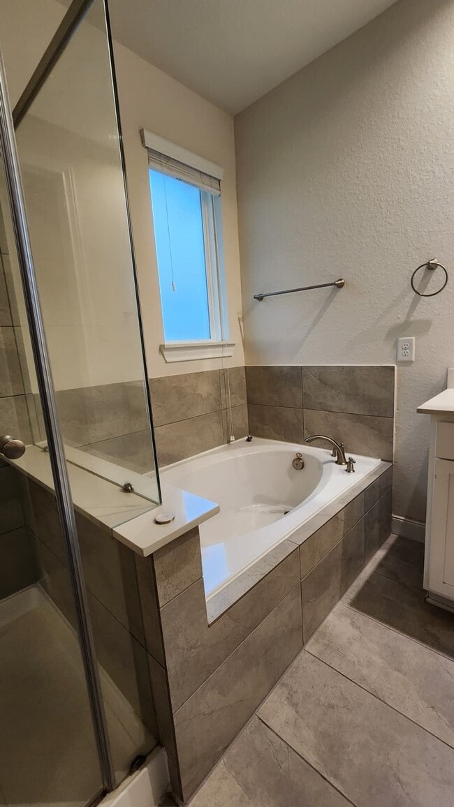 Building Photo - 19834 La Portada Dr