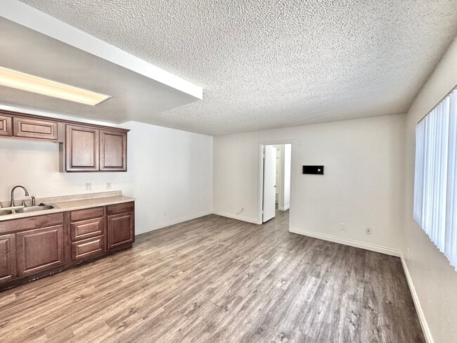 Building Photo - 4126 39th St