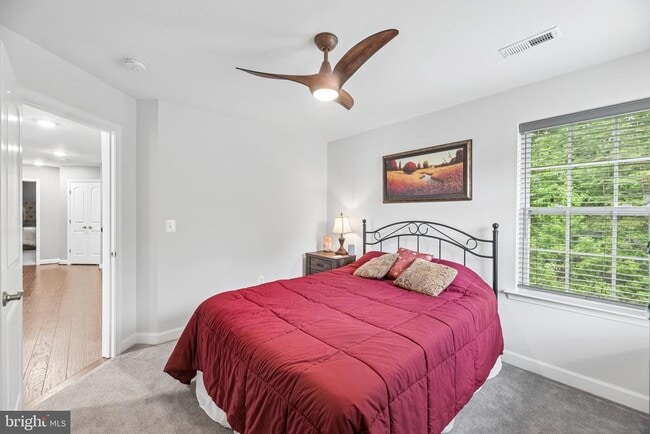 Building Photo - 10400 Del Ray Ct