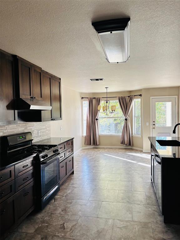 Building Photo - 714 Adler Falls Ln