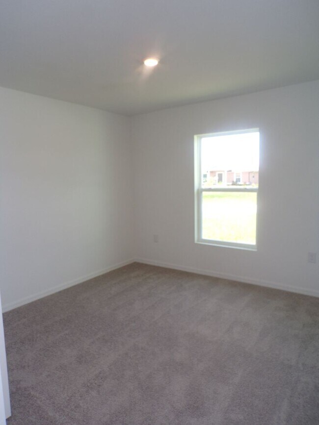 Building Photo - BRAND NEW HOME READY TO RENT ANNUALLY