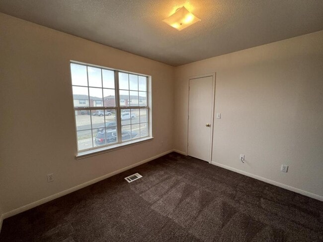 Building Photo - 2811 Cantabrian Dr