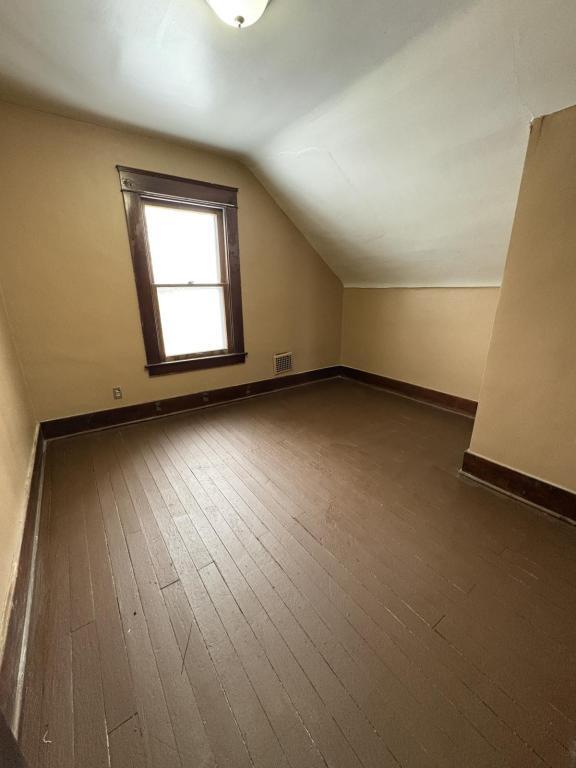 Building Photo - 24 Euclid Ave