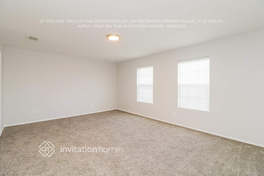 Building Photo - 6005 English Saddle Ln