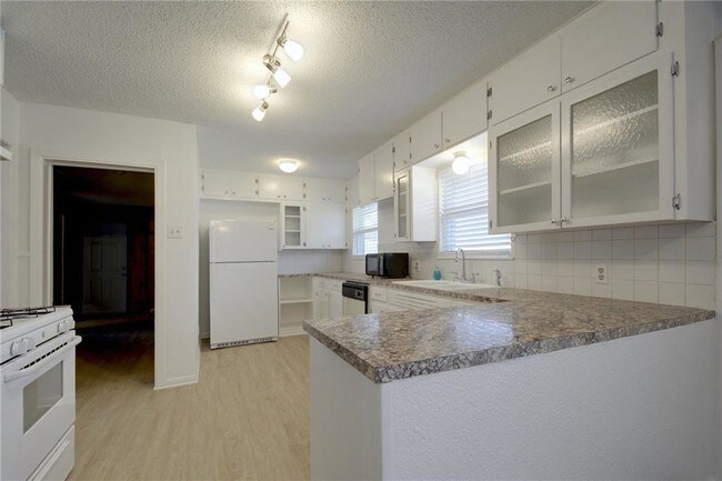 Building Photo - 1510 Northridge Dr