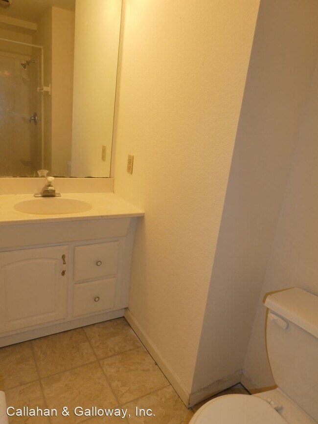 Building Photo - 3 br, 2 bath House - 2106 Primrose