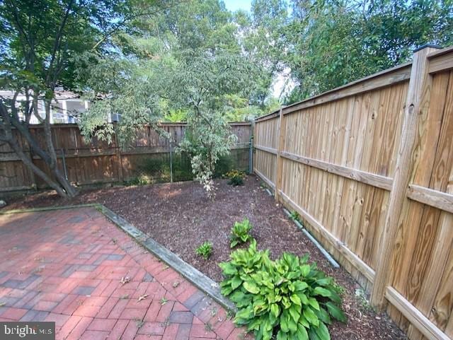 Building Photo - 2205 Colonial Woods Dr