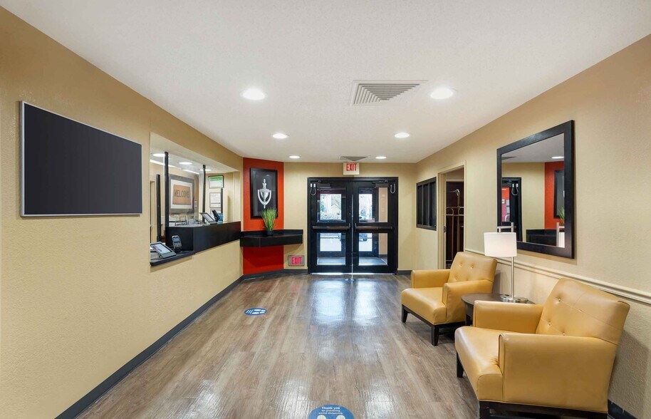 Building Photo - Furnished Studio-Philadelphia - Mt. Laurel - Crawford Place