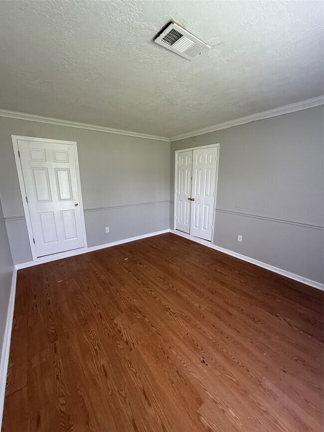 Building Photo - 403 Brandywyne Dr
