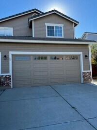 Building Photo - Welcome Home!