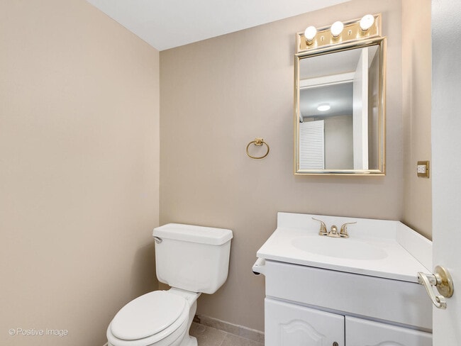 Building Photo - 1955 Liberty Pl