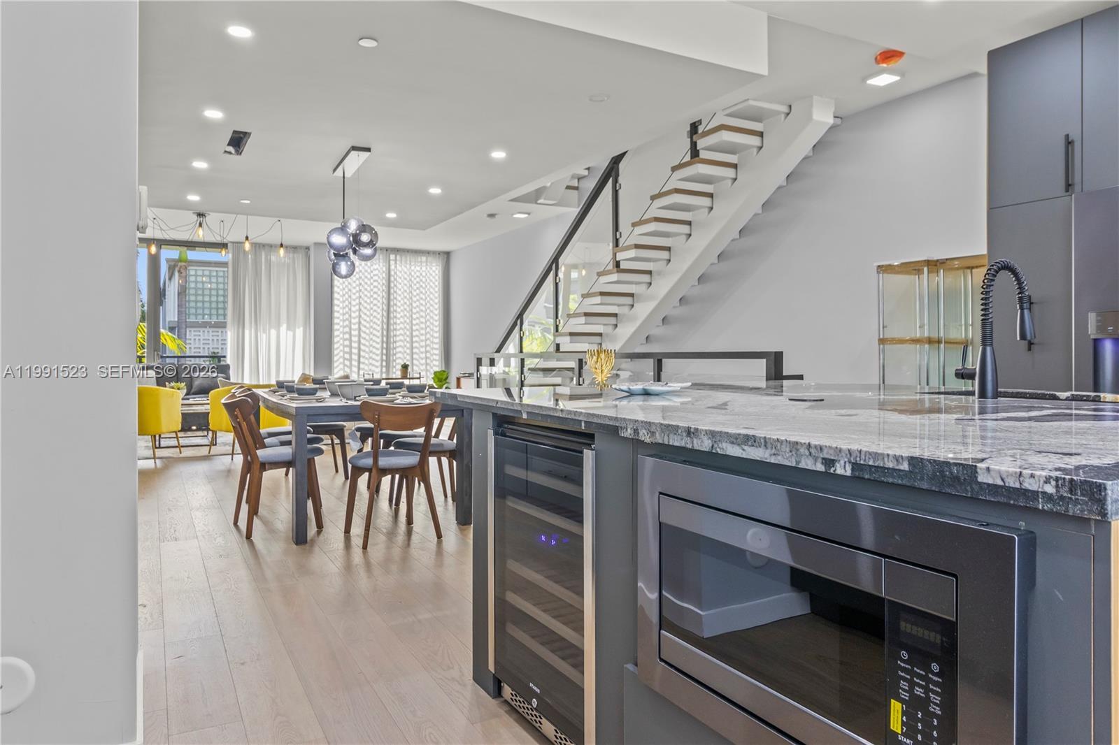 Building Photo - 1155 102nd St