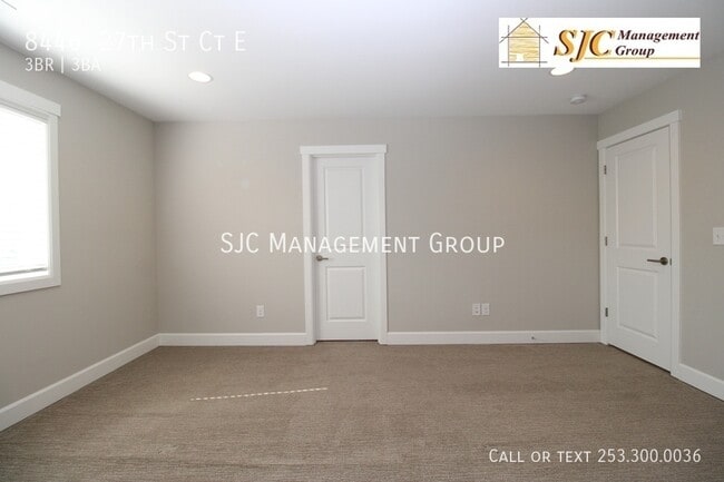 Building Photo - 8446 27th St Ct E