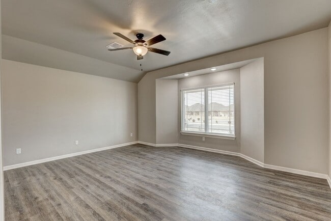 Building Photo - 5712 Campbell Creek Dr