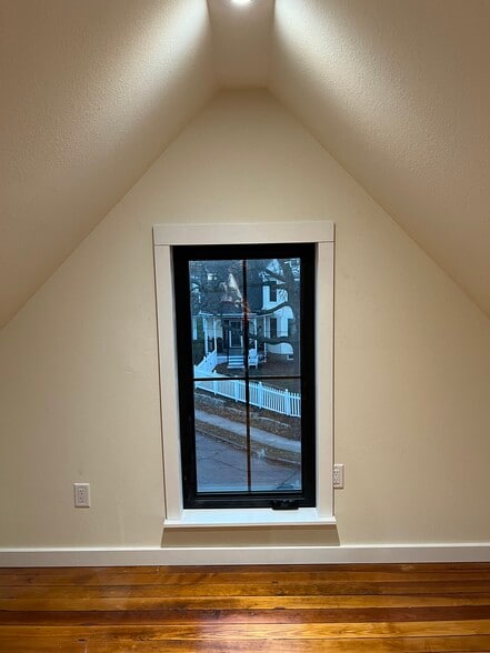 Building Photo - 1882 Loras Blvd