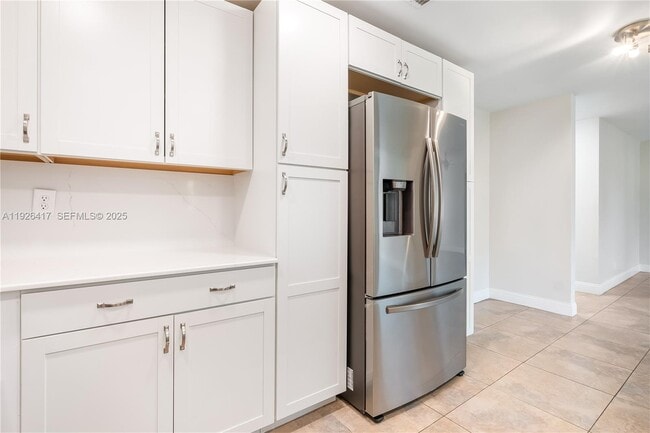 Building Photo - 8172 NW 67th Ave