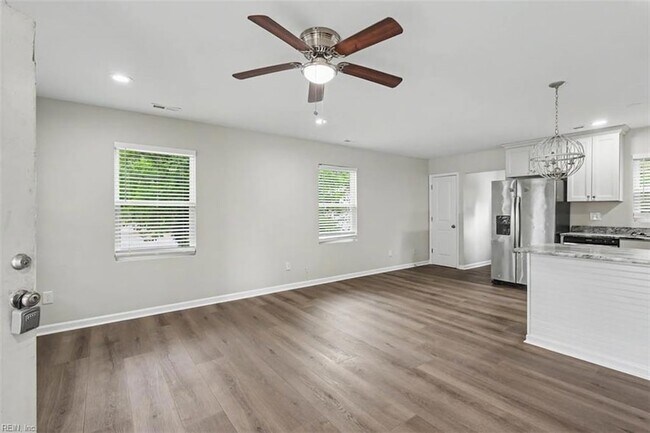 Building Photo - 6324 Grimes Ave