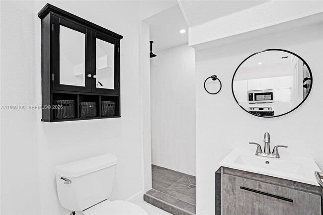 Building Photo - 7783 SW 94th Ln