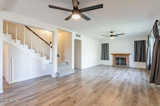 Building Photo - 505 W Howe St