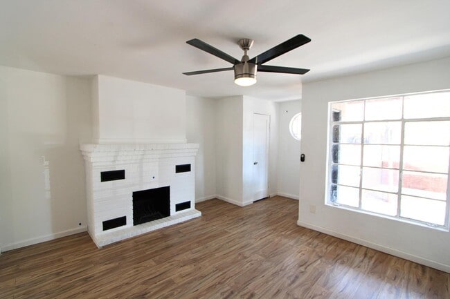 Building Photo - 4212 N 19th St