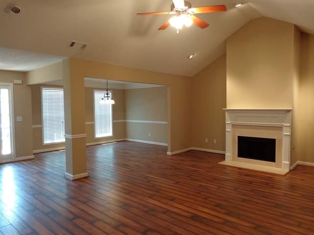 Building Photo - 2075 Reserve Pky