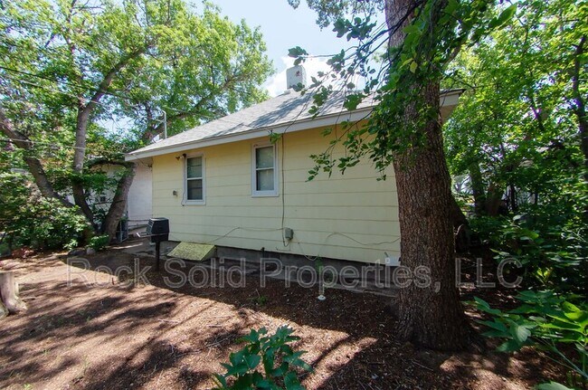 Building Photo - 1216 Talbot Ct