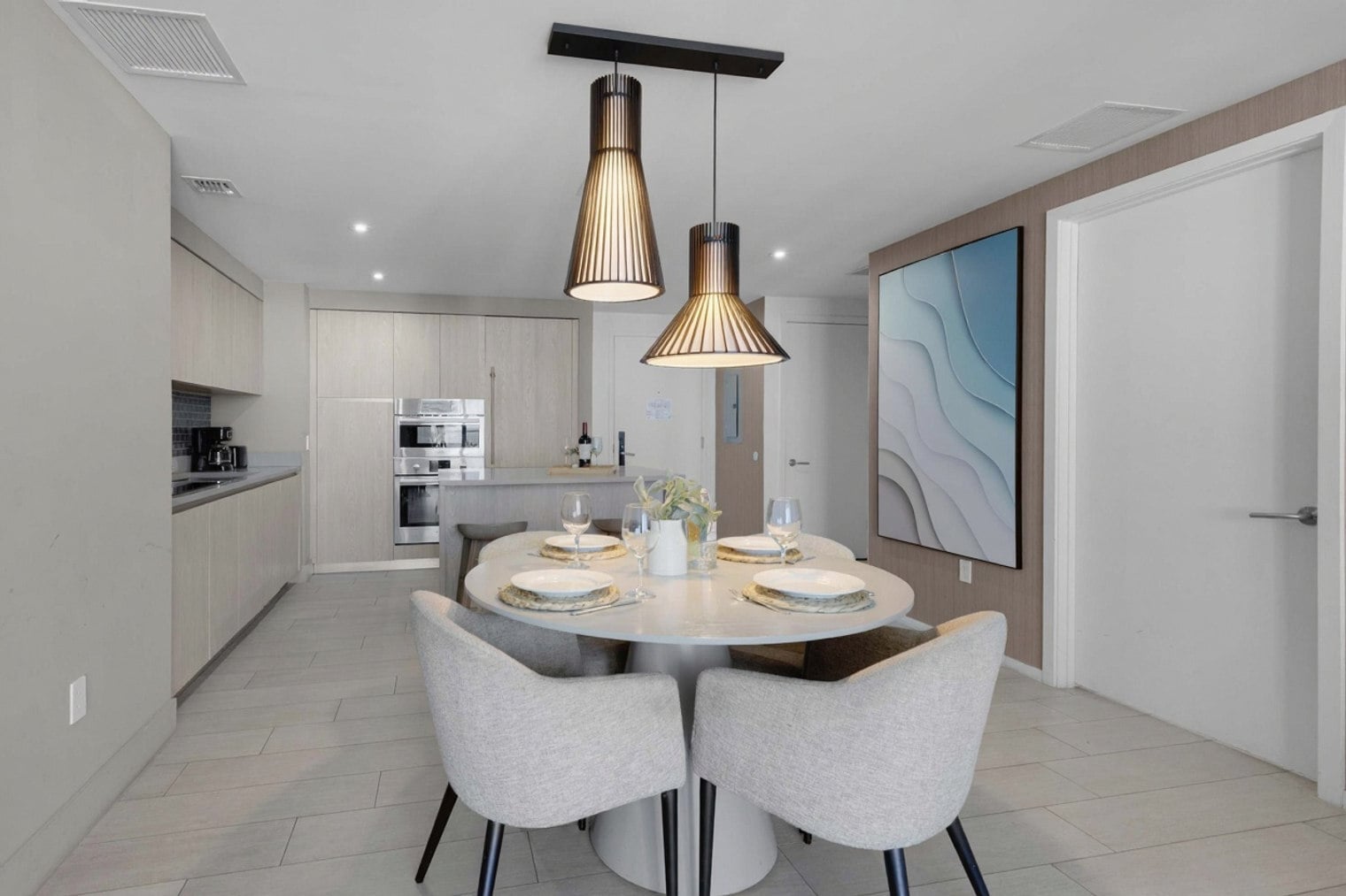 Building Photo - 4112 Jimmy Buffett Mem Hwy