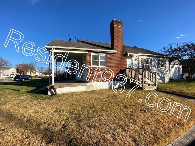 Building Photo - 2 Bed 1 bath home