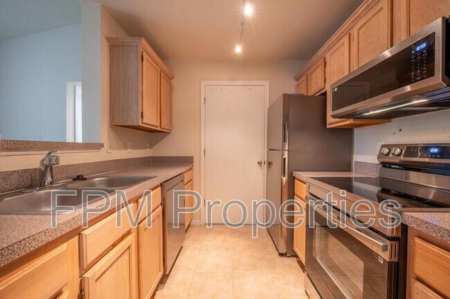 Building Photo - 7701 Timberlin Park Blvd