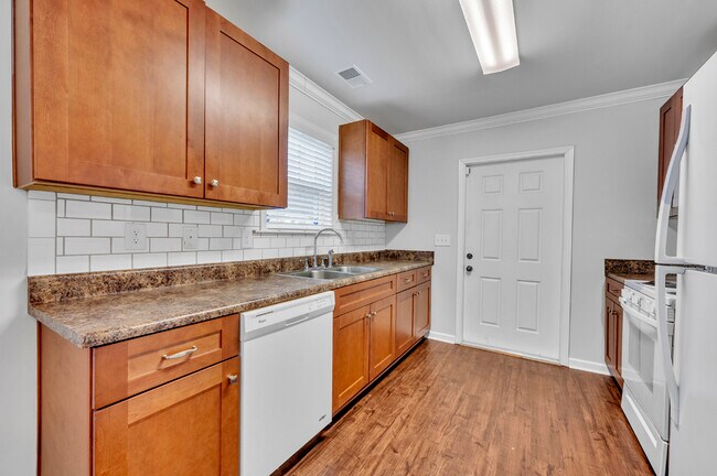 Building Photo - 6909 2nd Ave S