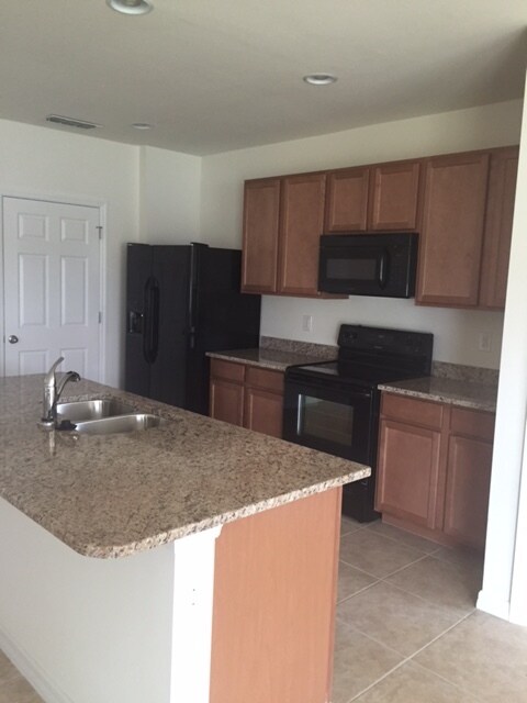 Building Photo - 8945 Mondial Court