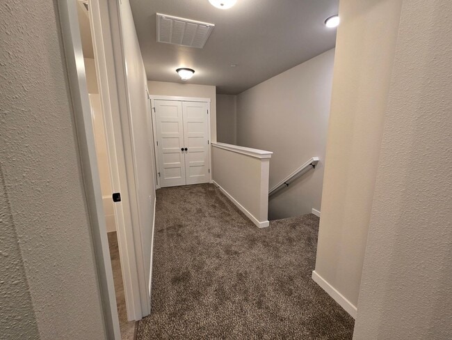 Building Photo - 1820 chipman St SE