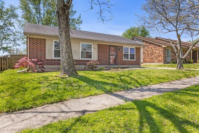 Building Photo - 1576 Springfield Dr