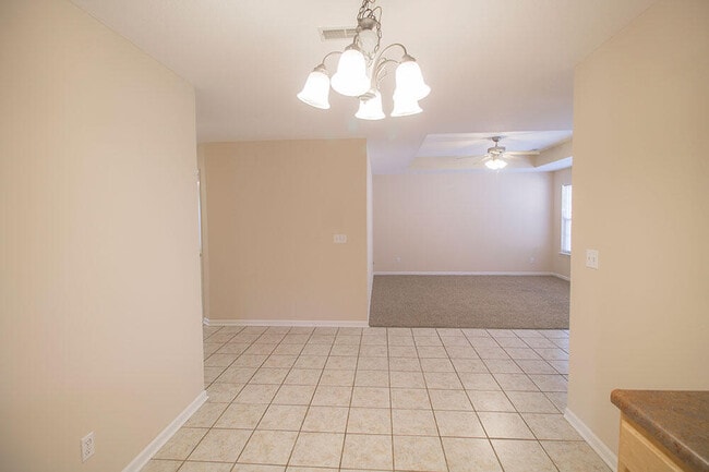 Building Photo - 1881 Field St