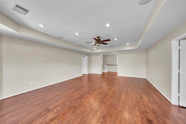 Building Photo - 1423 Meadow Lakes Dr