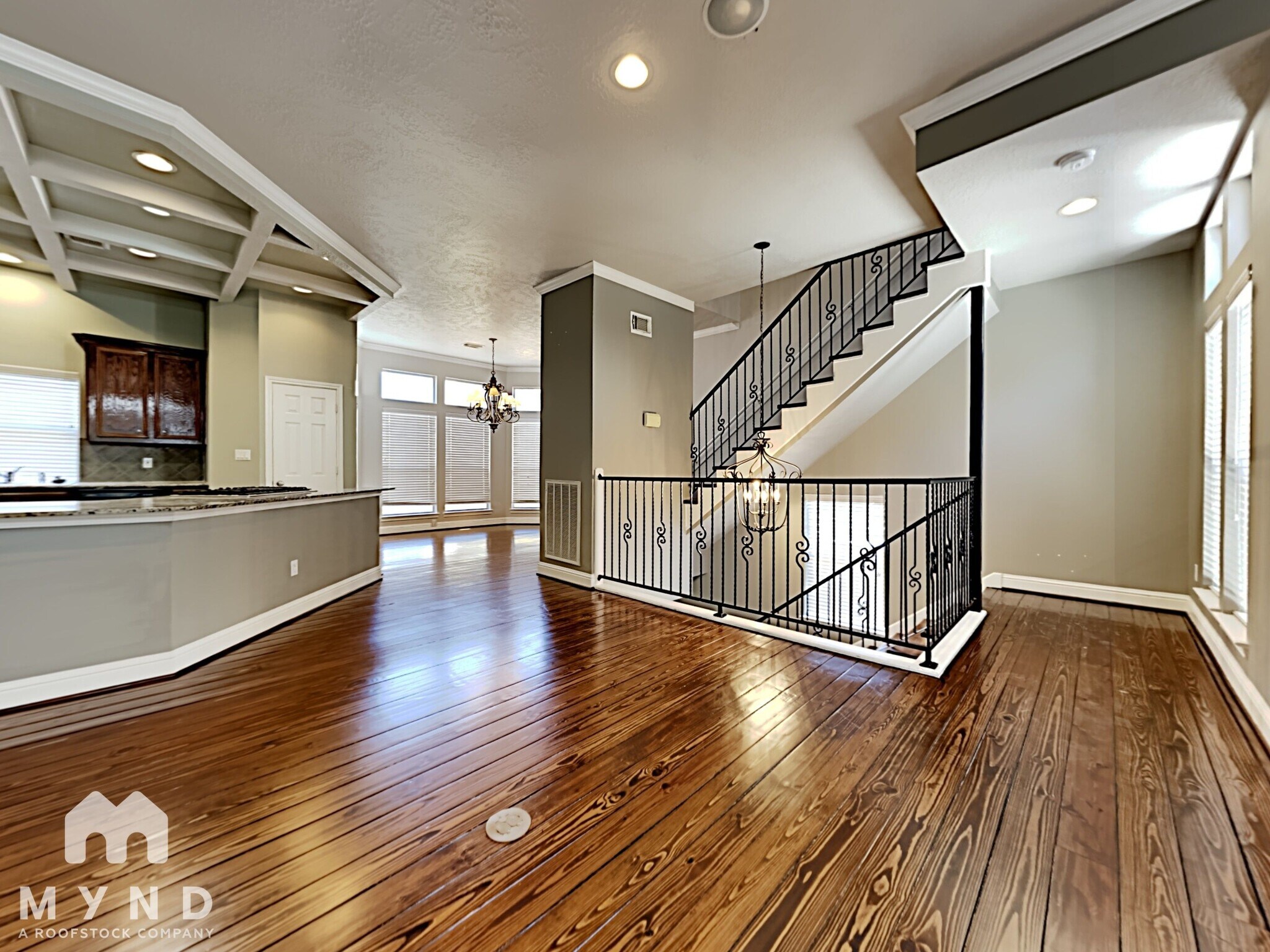 Building Photo - 1304 Dart St