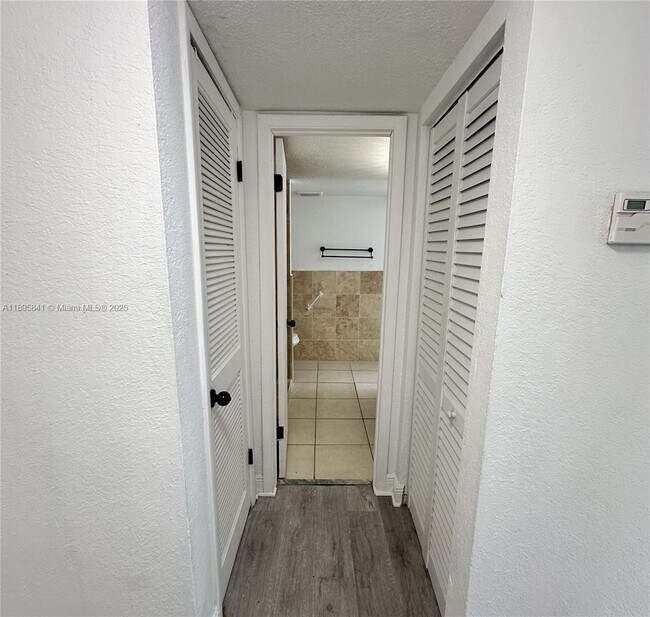 Building Photo - 17500 NW 68th Ave