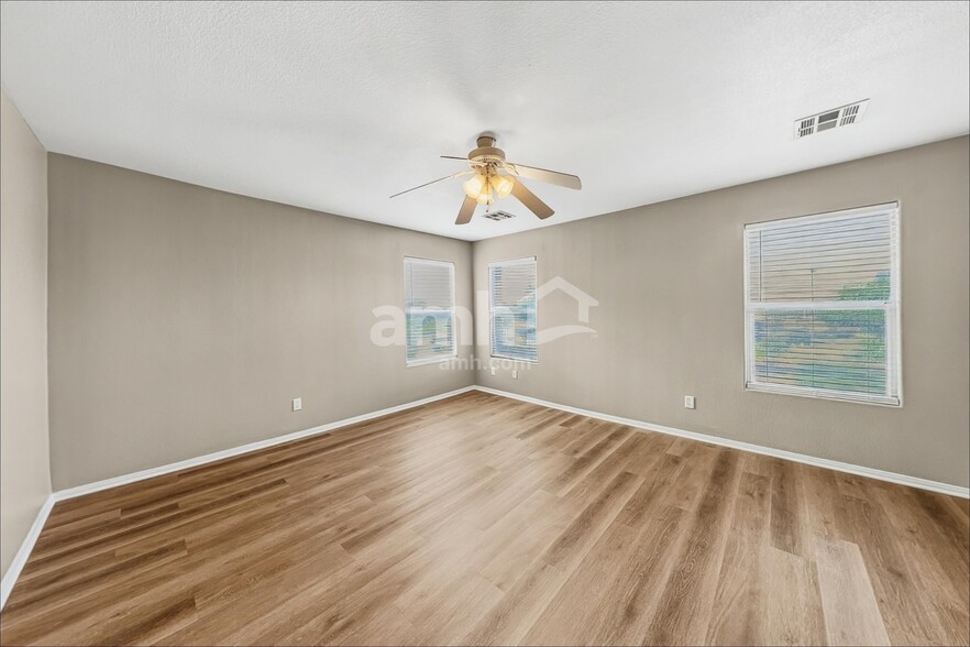 Building Photo - 3387 Antique Rose Dr