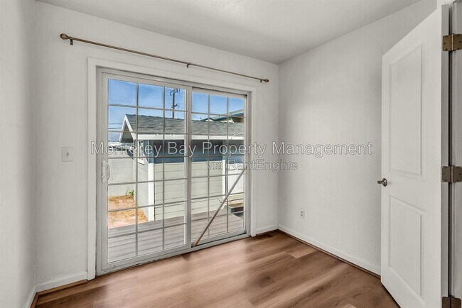 Building Photo - 1693 Goodwin St