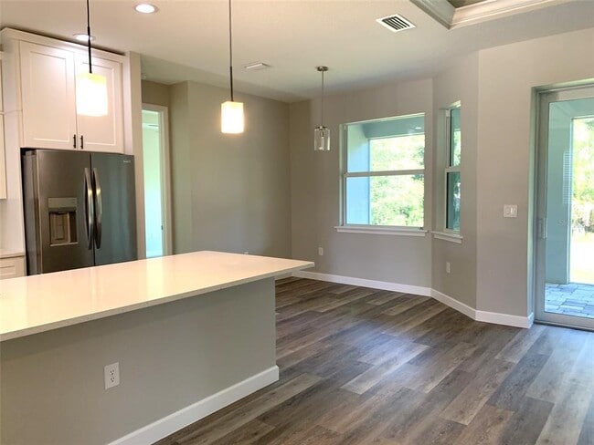 Building Photo - 7410 Ellis Ln