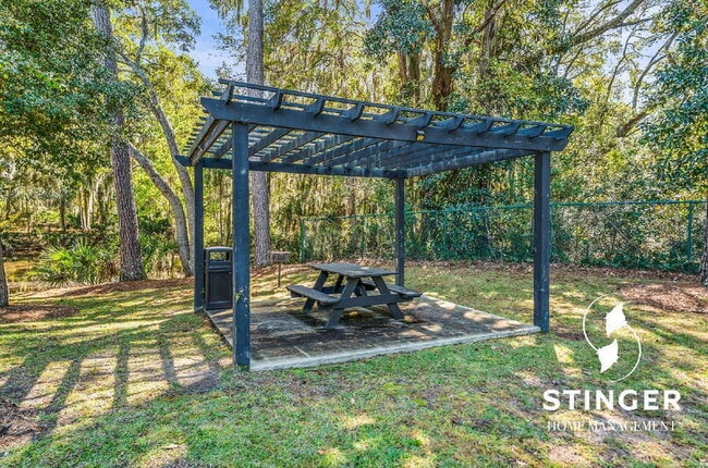 Building Photo - 53 Brindlewood Dr